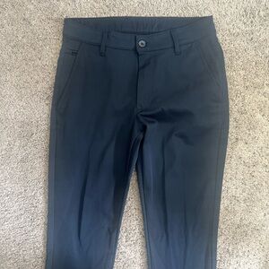 Navy blue golf pants for the office! Like new and Slim fit.